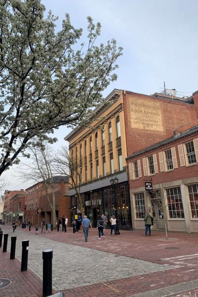 The Hotel in Salem from the outside in downtown with the rooftop.